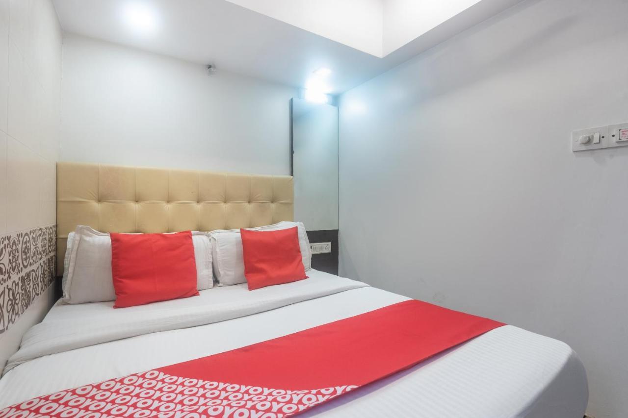 Oyo 49867 Hotel Kalpana Residency Bombaim Exterior foto
